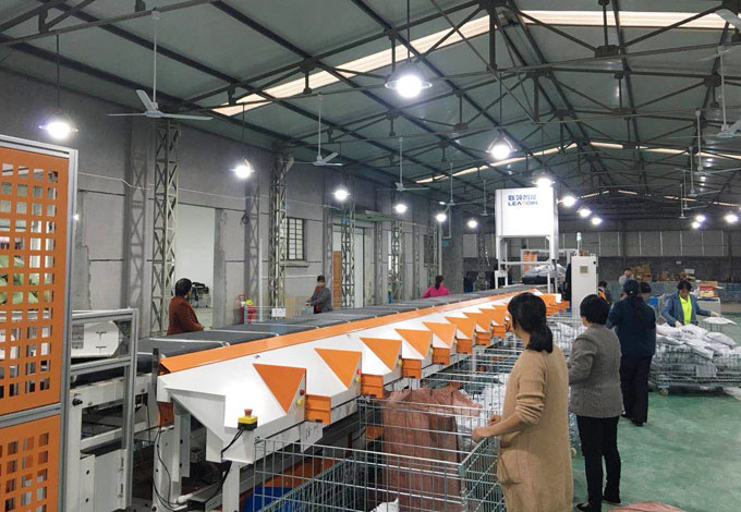 聯(lián)領(lǐng)智能直線交叉帶分揀線，助力常熟郵政雙十一